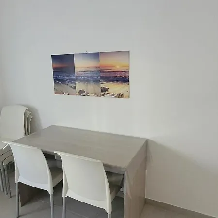 Intero Con Parcheggio Gratuito