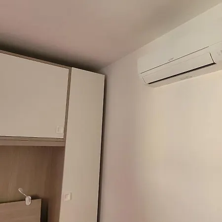 Apartment Intero Con Parcheggio Gratuito