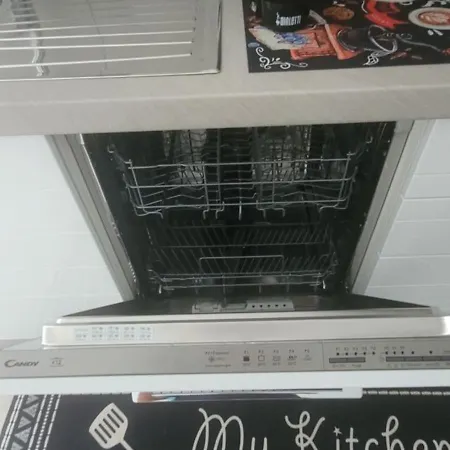 Intero Con Parcheggio Gratuito *