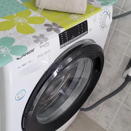 Intero Con Parcheggio Gratuito